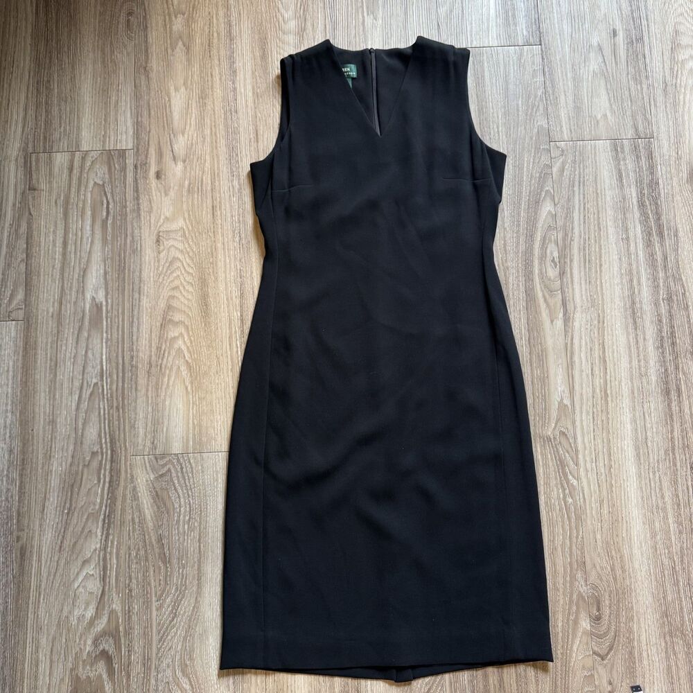 Lauren by Ralph Lauren Women's size 6 knee length sleeveless lined black dress